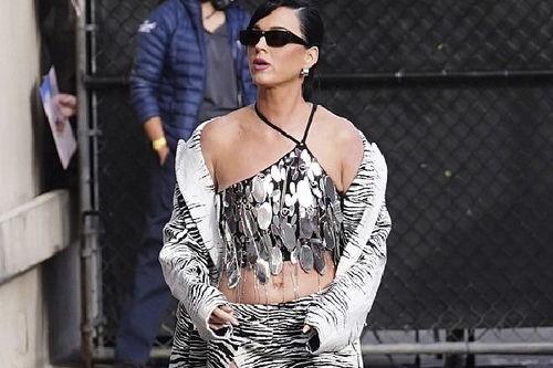 娱乐圈吃瓜爆料.黑料网,揭秘黑料网背后的真相