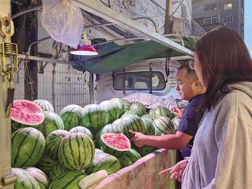 今日吃瓜事件,吃瓜群众围观娱乐圈最新瓜事